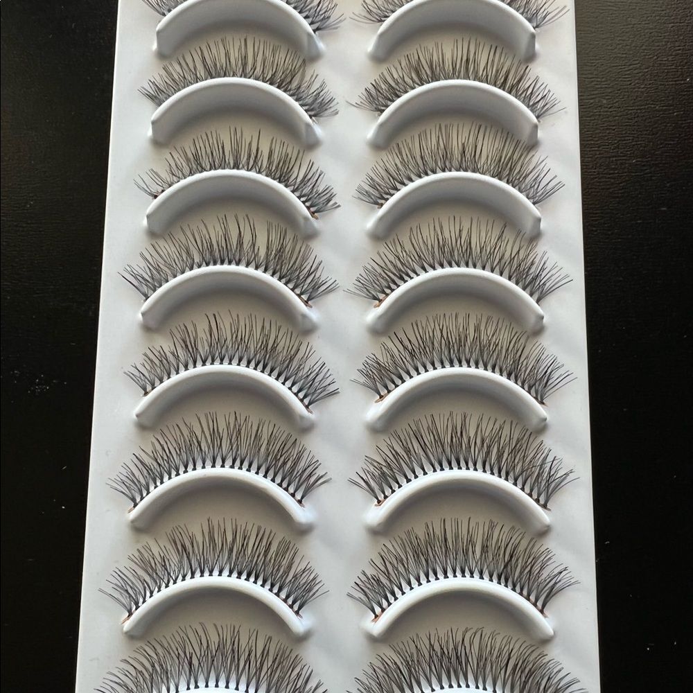 Ultimate lashes # 16 - Picture 5 of 7
